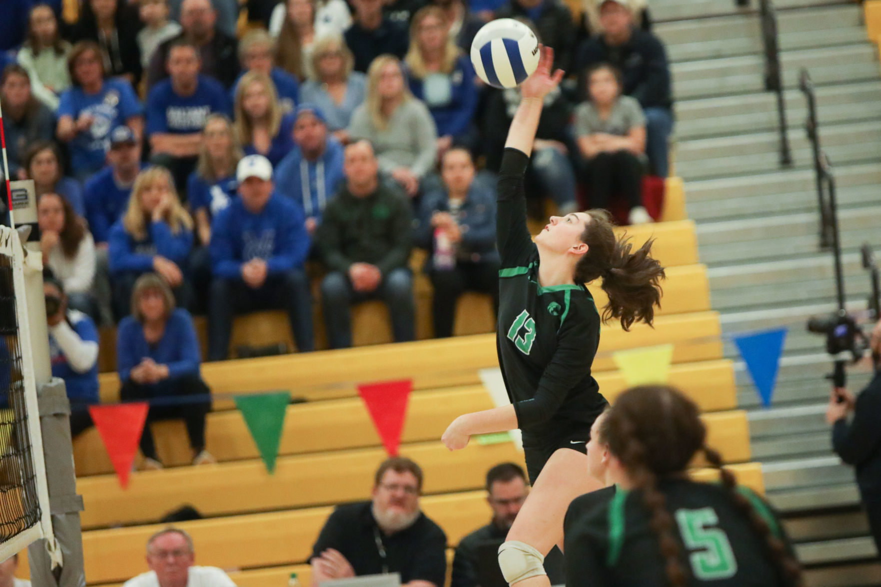 Sweet Home vs. Valley Catholic Volleyball Championship